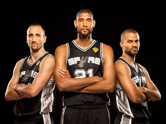 与巴萨的传闻？小蜘蛛：这困扰不到我，目前只专注于本赛季（被传巴萨？小蜘蛛：不受影响，只专注本赛季）