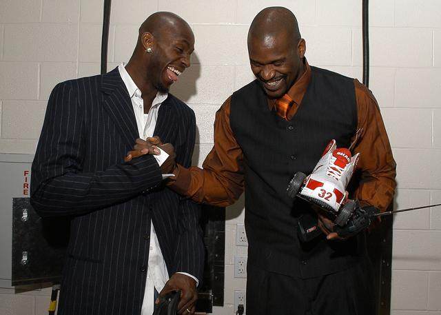 戈麦斯：儿子喜欢皮尔洛，我说光脚法好没用也要学习加图索（戈麦斯：儿子迷皮尔洛，我告诉他光有脚法不够，还得向加图索学习）