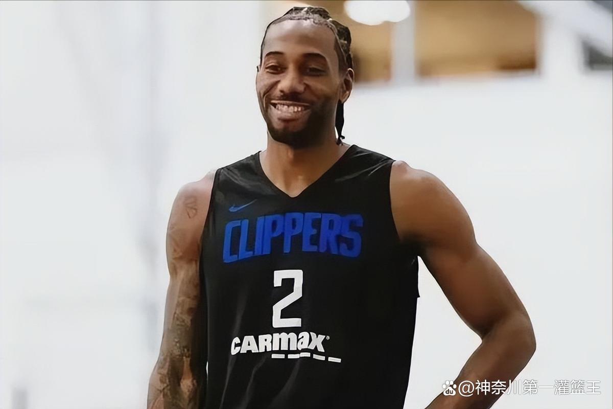 科莫vs萨索洛：尼科-帕斯、阿尔韦托-莫雷诺首发，马蒂奇、贝拉尔迪出战（科莫对阵萨索洛：尼科-帕斯与阿尔韦托-莫雷诺先发，马蒂奇、贝拉尔迪出战）